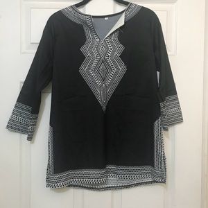 Women’s 3/4 Sleeve Silk Material Top sz Small